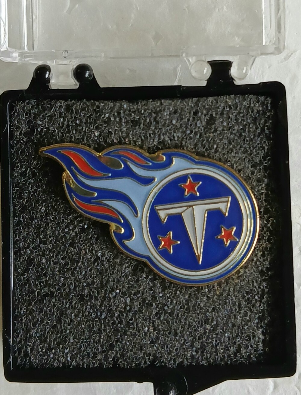 Tennessee Titans Lapel Pin